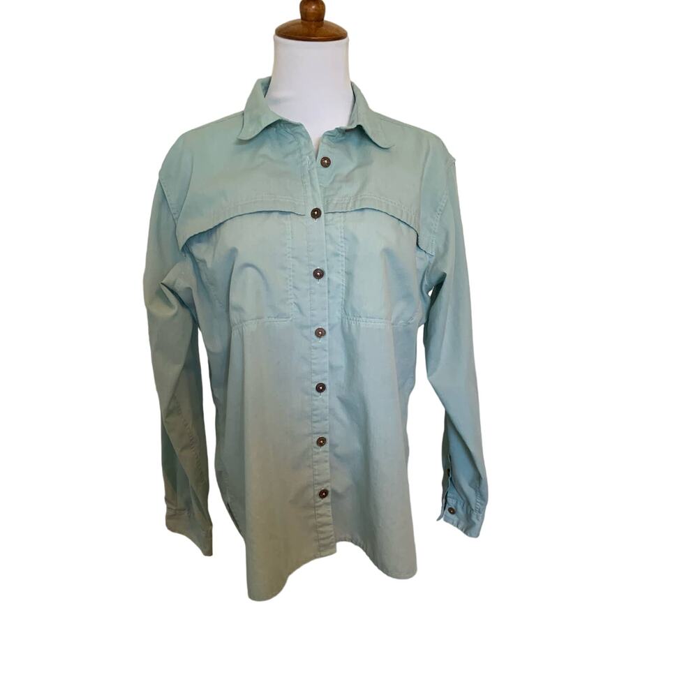 Women’s hiking shirt Patagonia pale green color size medium